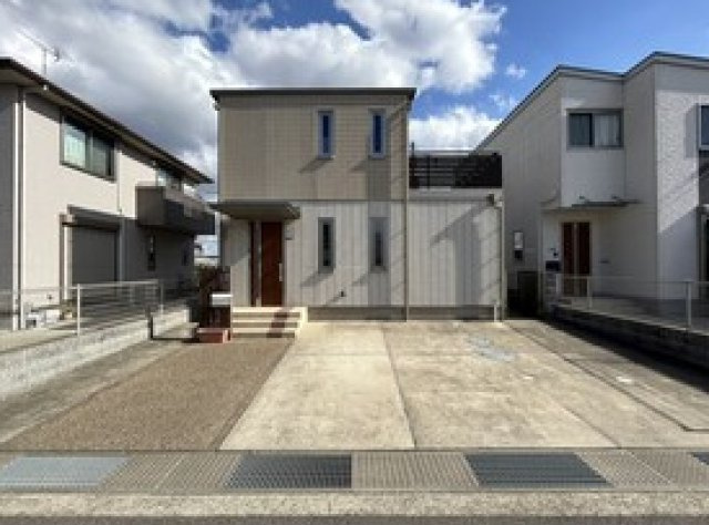 【外観】 | 平成28年築のお家です。