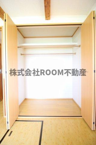 アンティークペットⅡの収納|ちょっとした収納スペースも充実しています