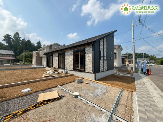 滑川町月輪　新築一戸建て　ブルーミングガーデン　02の外観