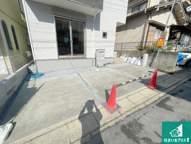 京都市伏見区日野不動講町　第1期　新築一戸建ての駐車場|駐車スペース！散水栓があるので、こまめに愛車を洗えます！