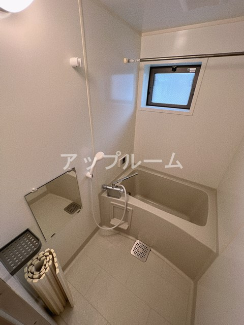 アゼリアコート・友の浴室