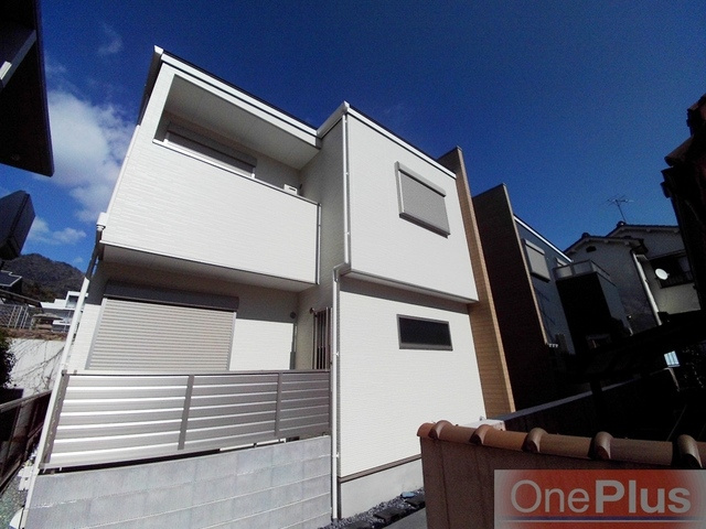 エクソニア篠原本町の外観