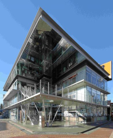 大津市馬場１丁目の店舗一部