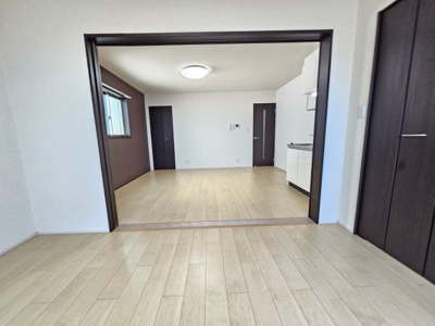 【洋室】 | ソプラリア1番館