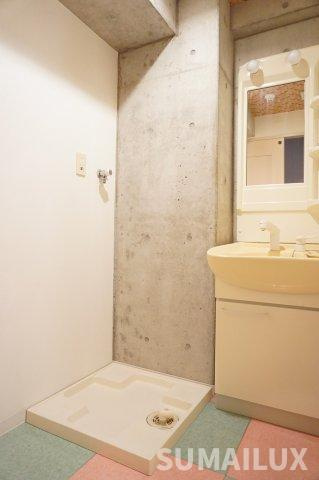 熊本市中央区水前寺５丁目の賃貸マンションの独立洗面台