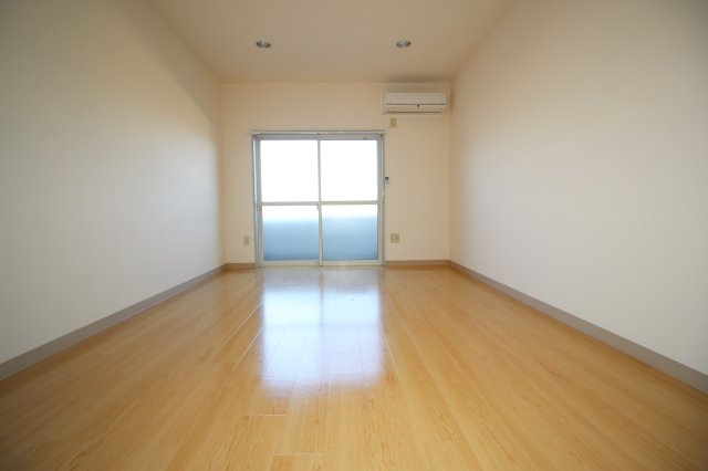 シティーライフ21比島の洋室