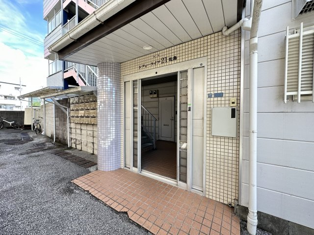 シティーライフ21比島のエントランス