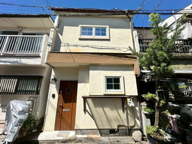 三島丘２丁目テラスハウス