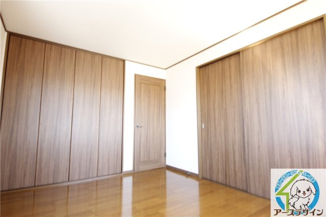 ECハイツの寝室