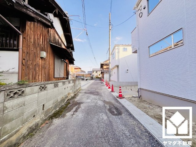 栗東市小柿２丁目　1期　1号地の前面道路含む現地写真