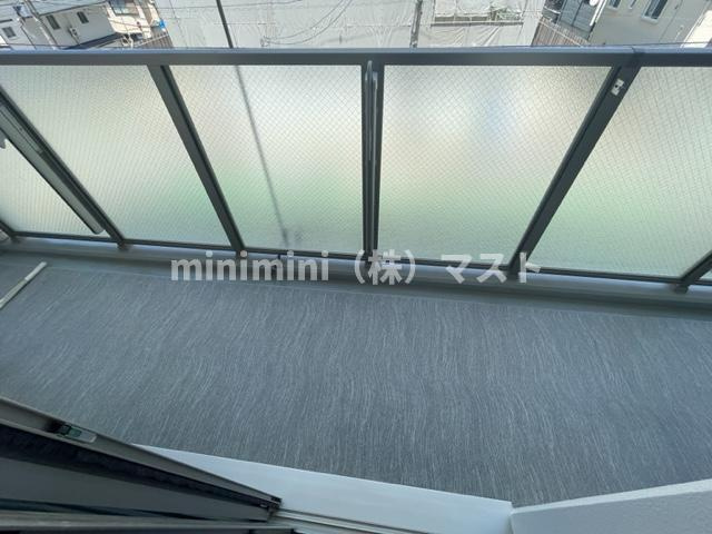 リアライズ今里南のバルコニー