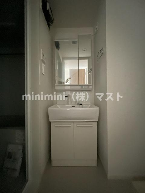 リアライズ今里南の洗面所