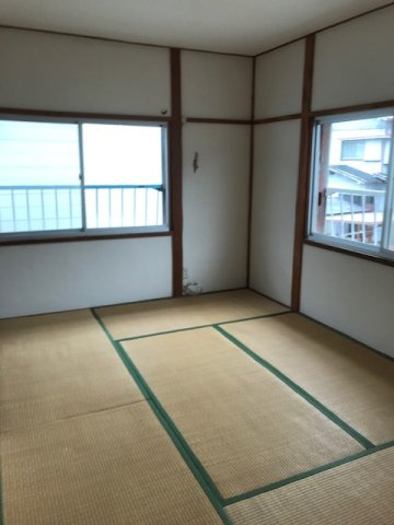 和歌山市鷹匠町1丁目・中古戸建2棟・54693の和室|建物1