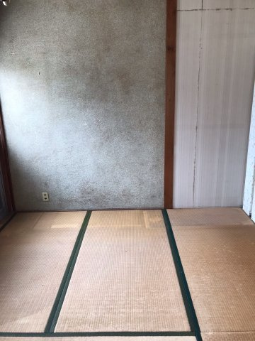 和歌山市鷹匠町1丁目・中古戸建2棟・54693の和室|建物2