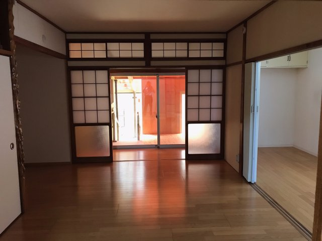 和歌山市鷹匠町1丁目・中古戸建2棟・54693の洋室|建物1