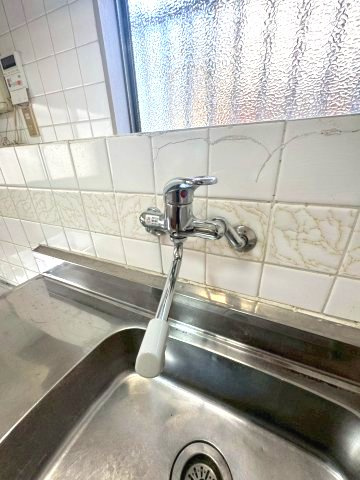 杭ノ瀬戸建のキッチン