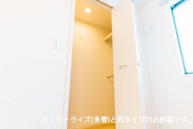 シエロガーデン柏崎Ｃの収納|大きなものも収納できそうです