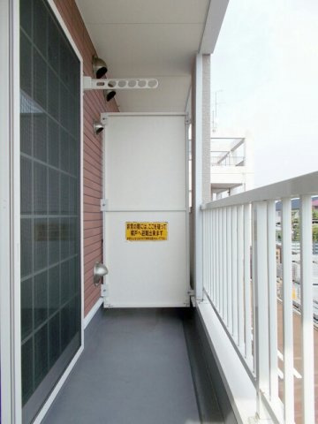 ＥＤＩ　Ｍ－１のバルコニー|バルコニーからの眺めを楽しみながら食事をしませんか