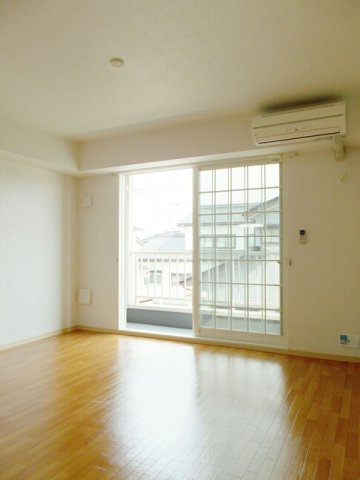 ＥＤＩ　Ｍ－１の居間・リビング|使いやすい居間です