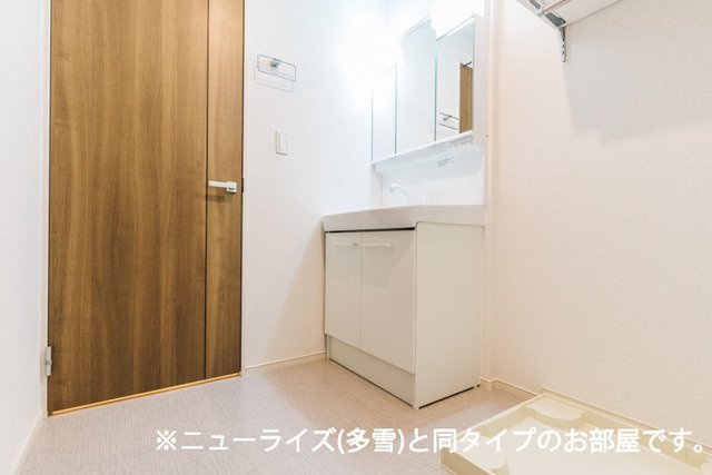 プリンセス　ヒルズの洗面所|忙しい朝には欠かせない洗面所です