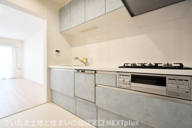 エクセルせんげん台のキッチン|食洗器付きのシステムキッチン。面倒な洗い物、苦手な洗い物、時間がない時の洗い物etc.　食洗器に頼ることで、自分時間や家族との時間を過ごすことができる嬉しい設備です。