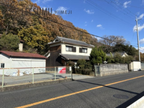 姫路市保城/売土地の前面道路含む現地写真