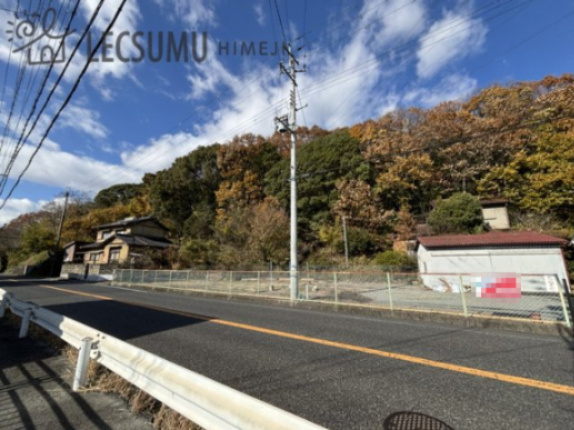 姫路市保城/売土地の前面道路含む現地写真