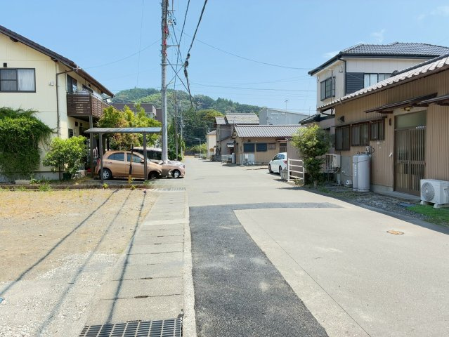 葵区羽鳥七丁目　６期　新築戸建　全3棟　３号棟の前面道路含む現地写真
