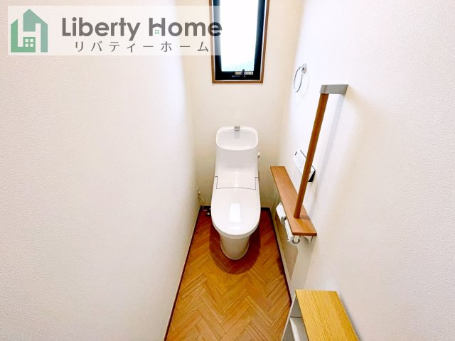 龍ケ崎市白羽１丁目　中古戸建のトイレ