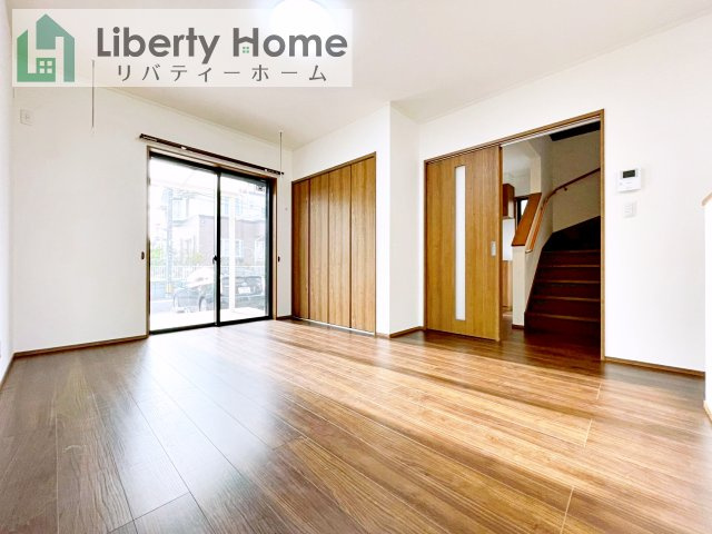 龍ケ崎市白羽１丁目　中古戸建の居間・リビング