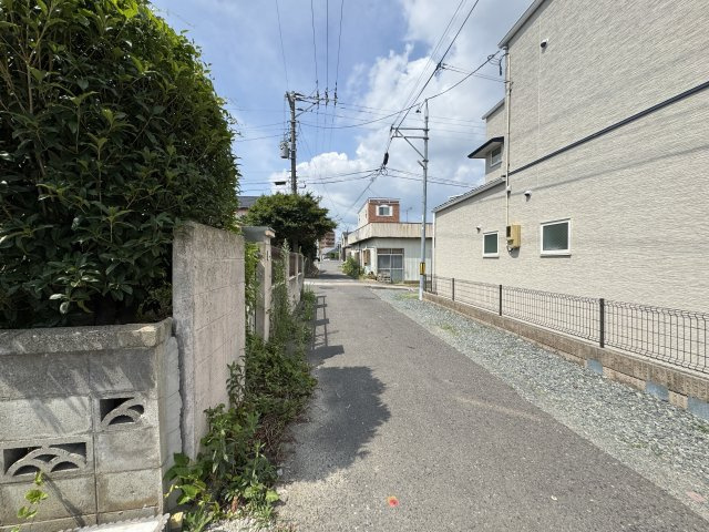 新築戸建・建売　郡山市菜根四丁目　Blooming Garden　全1棟の前面道路含む現地写真