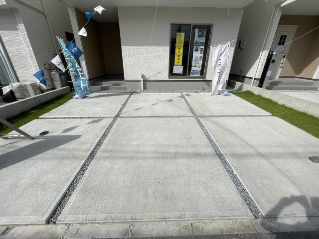 GL読谷村大湾２期１棟の駐車場