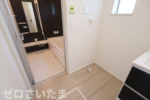 《仲介手数料無料》西区三橋５丁目1071-1新築一戸建てリナージュのランドリースペース|撮影日 2025年11月21日 11:50 晴れ