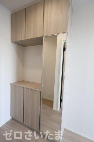 《仲介手数料無料》西区三橋５丁目1071-1新築一戸建てリナージュの玄関|撮影日 2025年11月21日 11:50 晴れ