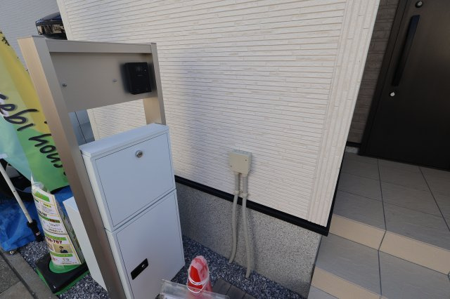 《仲介手数料無料》西区三橋５丁目1071-1(1号棟)新築一戸建てリナージュのセキュリティ|撮影日 2025年11月21日 11:50 晴れ