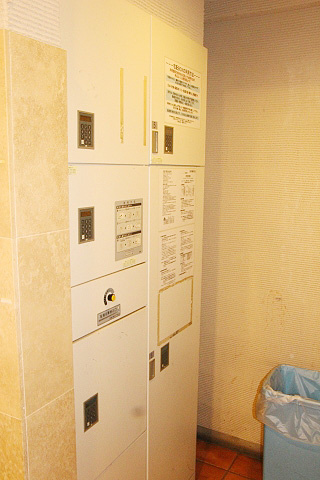 新宿区上落合１丁目の賃貸マンションのその他共用部分|２４時間荷物が受け取れる宅配ボックス付☆