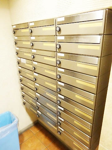 新宿区上落合１丁目の賃貸マンションのその他共用部分|メールボックス★