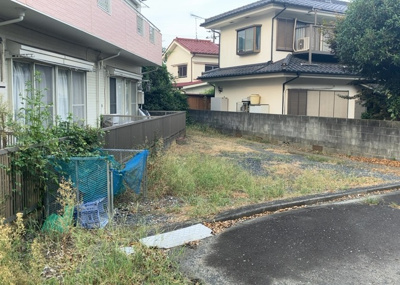 【外観】 | パンプキンハイム | 土地の形が極端に長細かったり、狭小地、あるいは道路との高低差がある傾斜地だった場合、後々売ろうとしても買い手がつかない場合もあります。後々、売却することになった時に価値の下がらない土地を選びましょう。