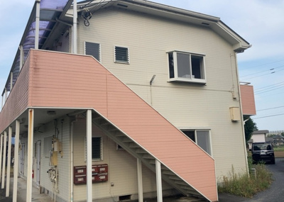 【外観】 | パンプキンハイム | 家を建てる前提で土地を探している場合、地盤の丈夫さは譲れない条件の一つです。地盤が脆弱だと追加工事が必要となります。また、過去に地盤沈下や液状化現象を起こした土地は、できるだけ避けた方がいいでしょう。