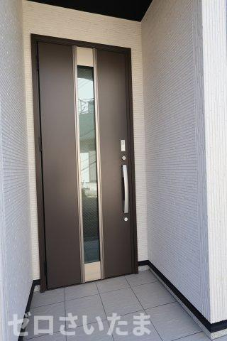 《仲介手数料無料》西区三橋５丁目1071-1新築一戸建てリナージュの玄関|撮影日 2025年11月21日 11:50 晴れ