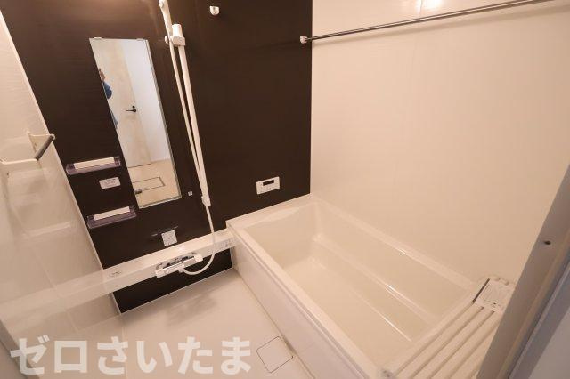 《仲介手数料無料》西区三橋５丁目1071-1新築一戸建てリナージュの浴室|撮影日 2025年11月21日 11:50 晴れ