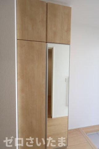 《仲介手数料無料》西区三橋５丁目1071-1新築一戸建てリナージュの玄関|撮影日 2025年11月21日 11:50 晴れ