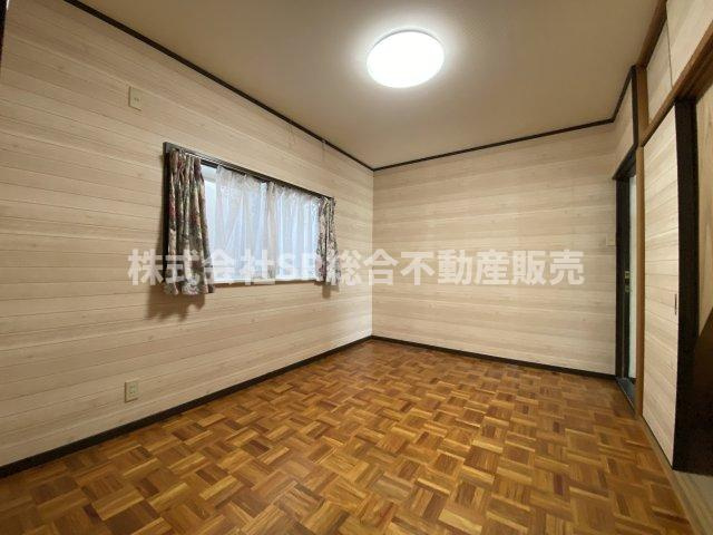中石切町1丁目中古戸建の子供部屋|ゆったりした子供部屋です