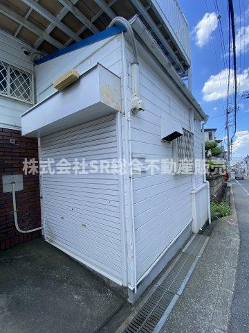 中石切町1丁目中古戸建の設備|以前は店舗利用されていました。シャッター付きです♪