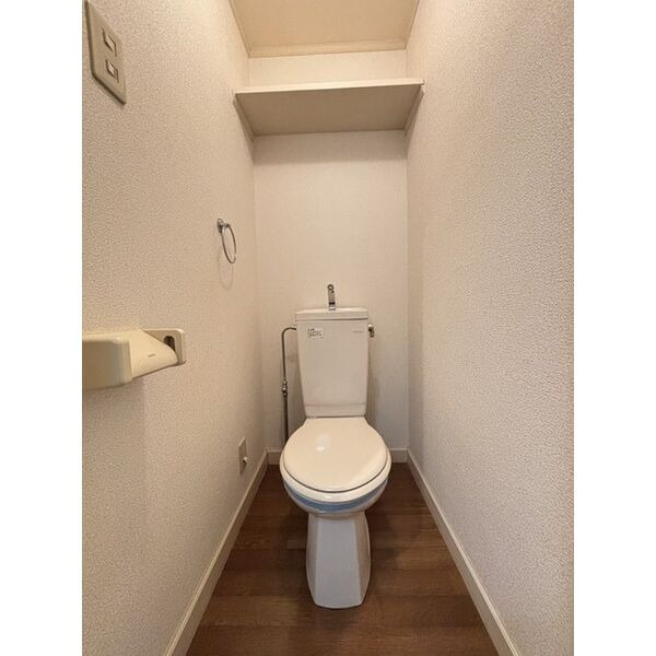 アパルトメントデュエットB棟のトイレ