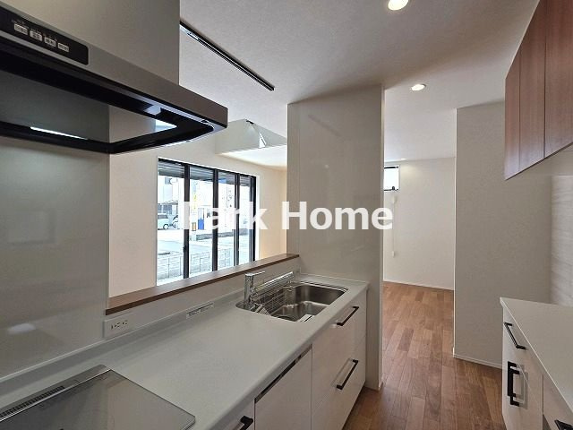 高知市旭町3丁目　新築戸建てのキッチン