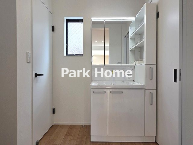 高知市旭町3丁目　新築戸建ての洗面所