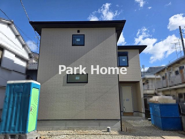 高知市旭町3丁目　新築戸建ての外観|2025.12月末：建築中