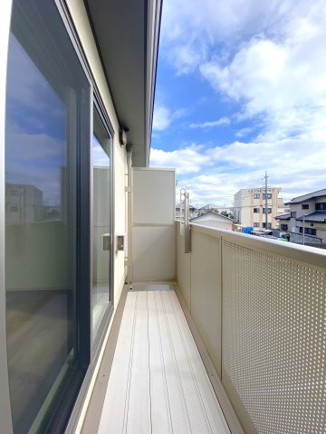 GUNEI-Aのバルコニー