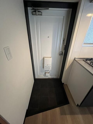 【玄関】 | シャトー若宮